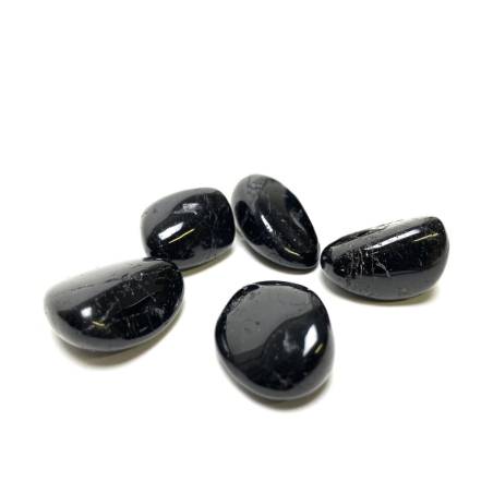 Turmaline noire - Pierres naturelles. Amulette protectrice. Pierres guérisseuses énergétiques.